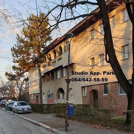 Apartman Park Jagodina-Studio U Centru Grada Экстерьер фото